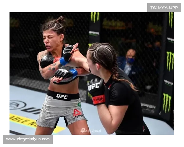 前UFC重量级名将罗森斯特鲁克加盟GLORY正式重返踢拳赛场 前UFC重量级名将罗森斯特鲁克加盟GLORY正式重返踢拳赛场